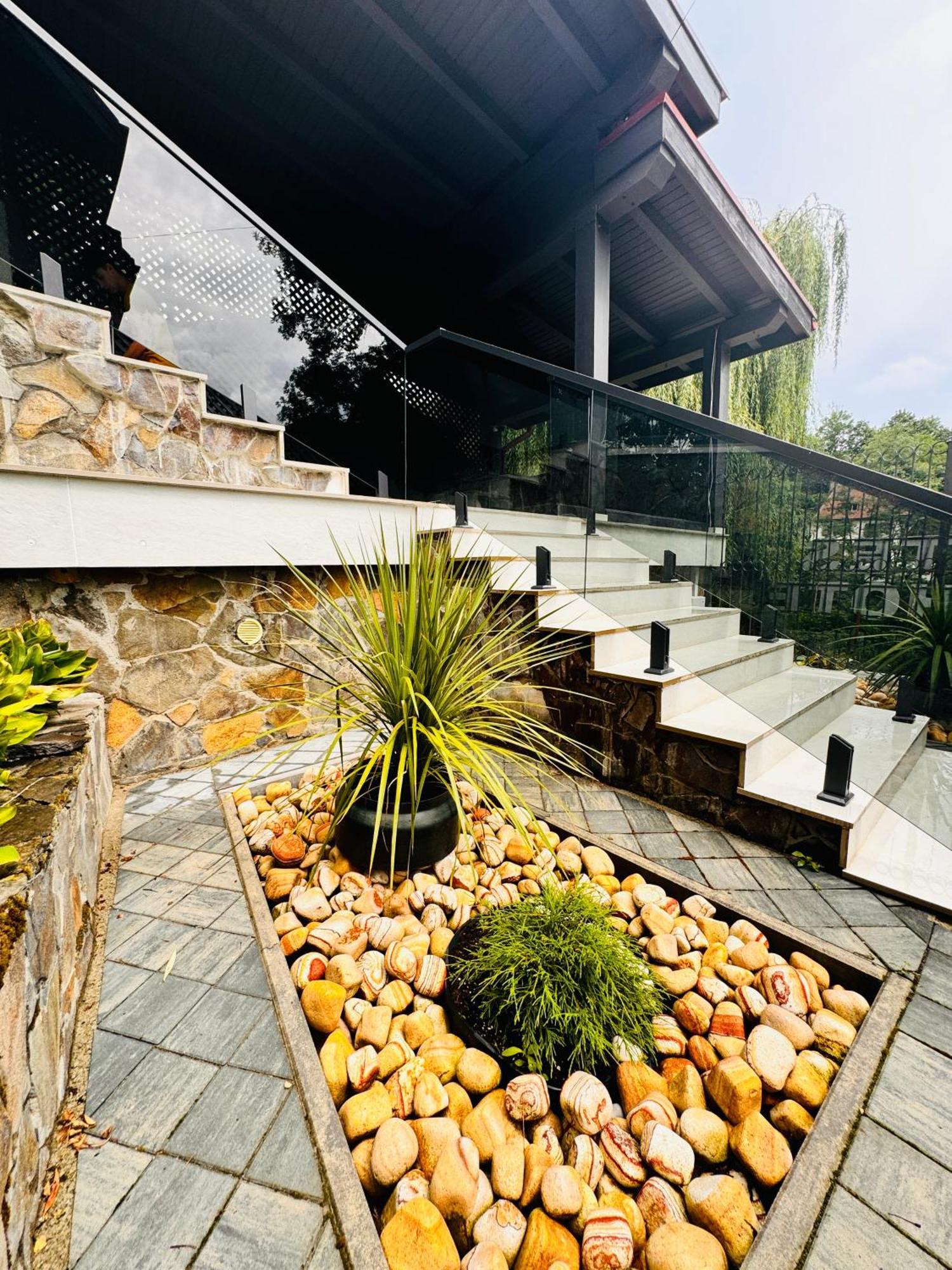 Apartament Ylly Aparts Brașov