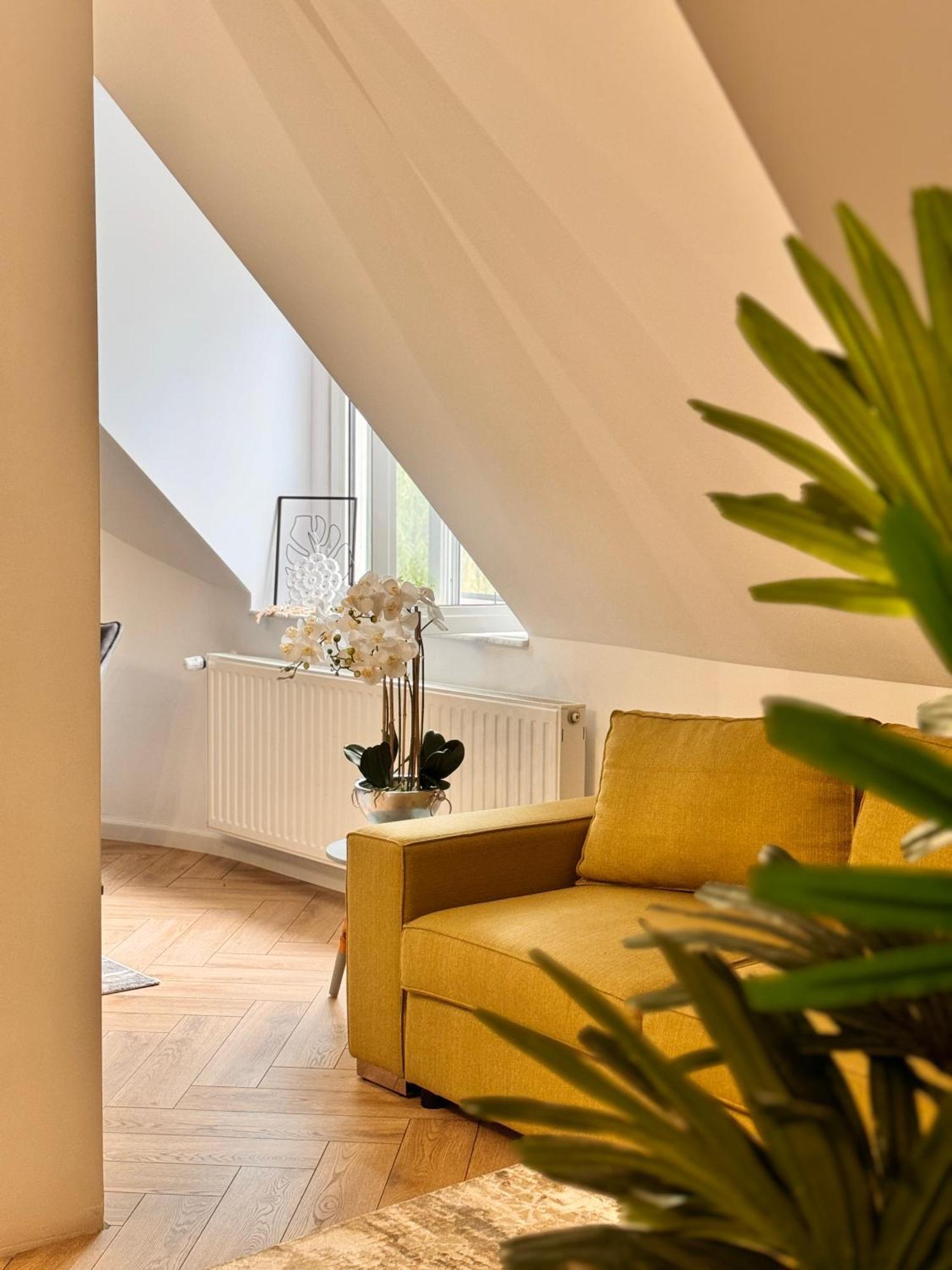 Ylly Aparts Apartament